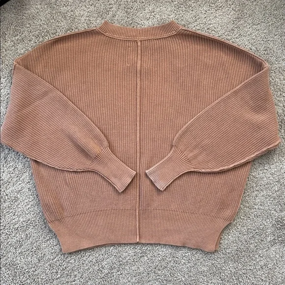 American Eagle Outfitters Tan Ribbed Crew Neck Sweater - Picture 5 of 6